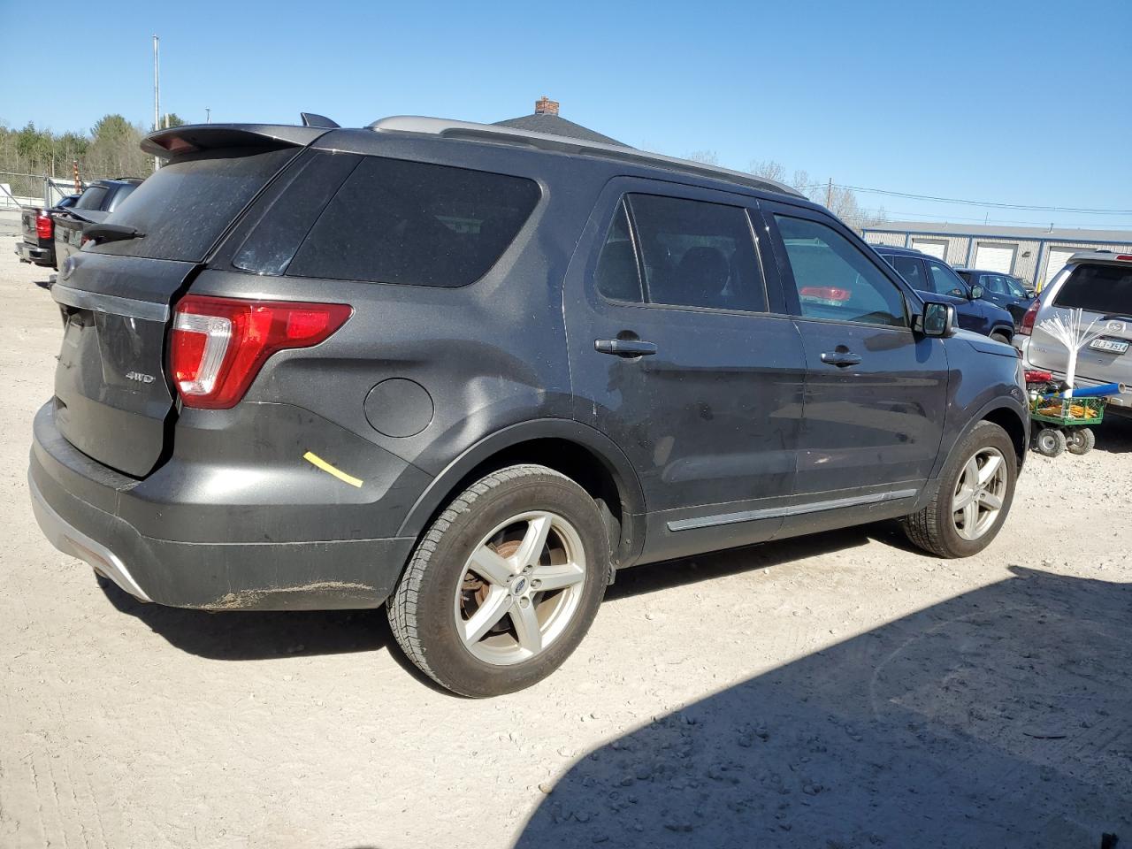 Photo 2 VIN: 1FM5K8D8XHGC50097 - FORD EXPLORER 