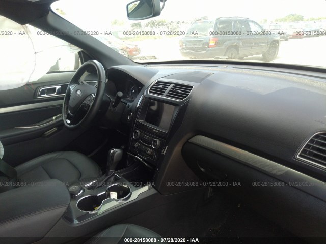 Photo 4 VIN: 1FM5K8D8XJGA62461 - FORD EXPLORER 