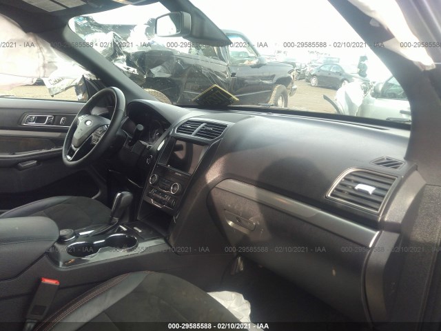 Photo 4 VIN: 1FM5K8D8XKGA37643 - FORD EXPLORER 