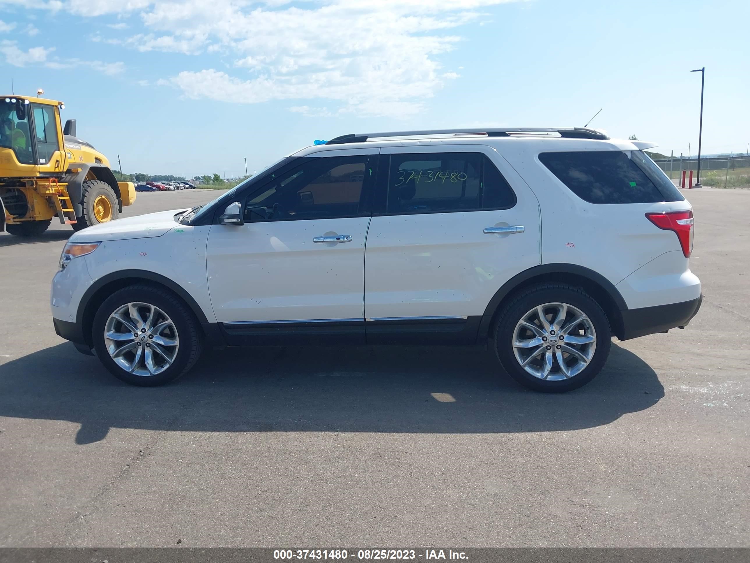 Photo 13 VIN: 1FM5K8F80FGA65180 - FORD EXPLORER 