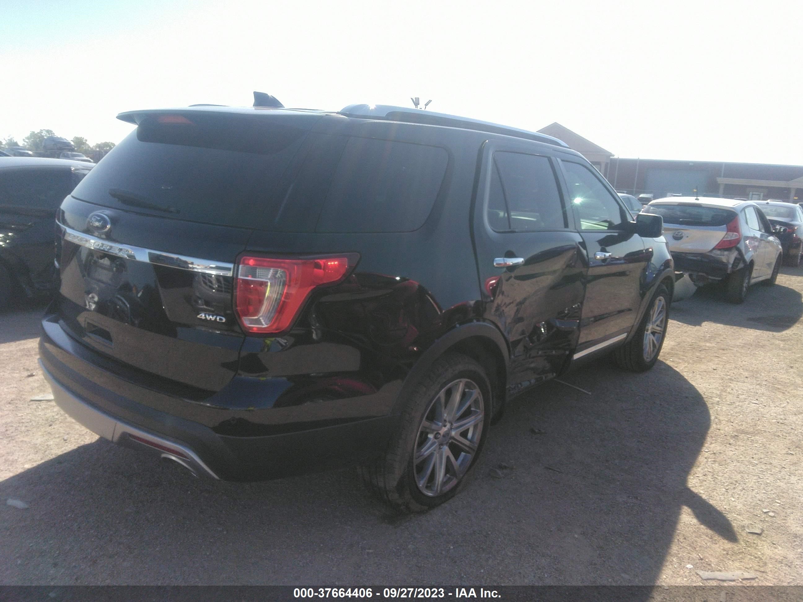 Photo 3 VIN: 1FM5K8F80HGD36838 - FORD EXPLORER 