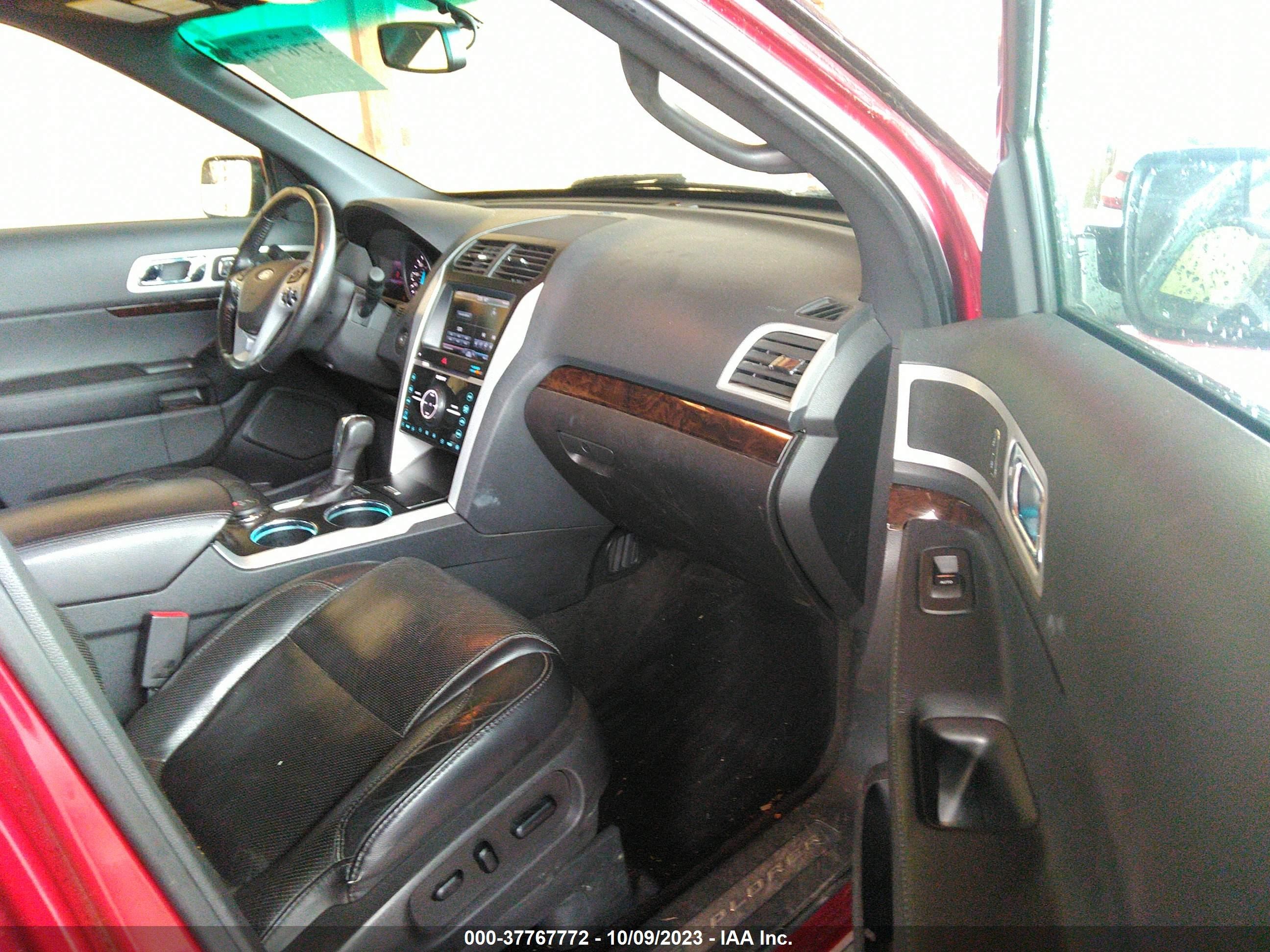 Photo 4 VIN: 1FM5K8F82DGB27255 - FORD EXPLORER 