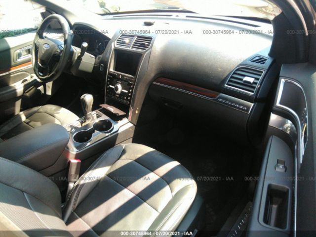 Photo 4 VIN: 1FM5K8F82KGB09996 - FORD EXPLORER 