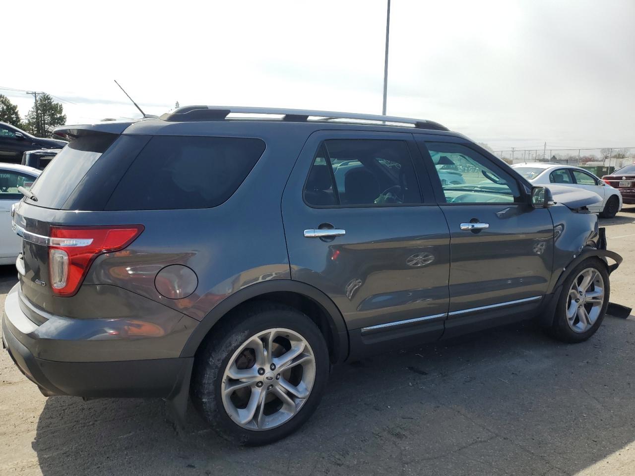 Photo 2 VIN: 1FM5K8F85FGC15056 - FORD EXPLORER 