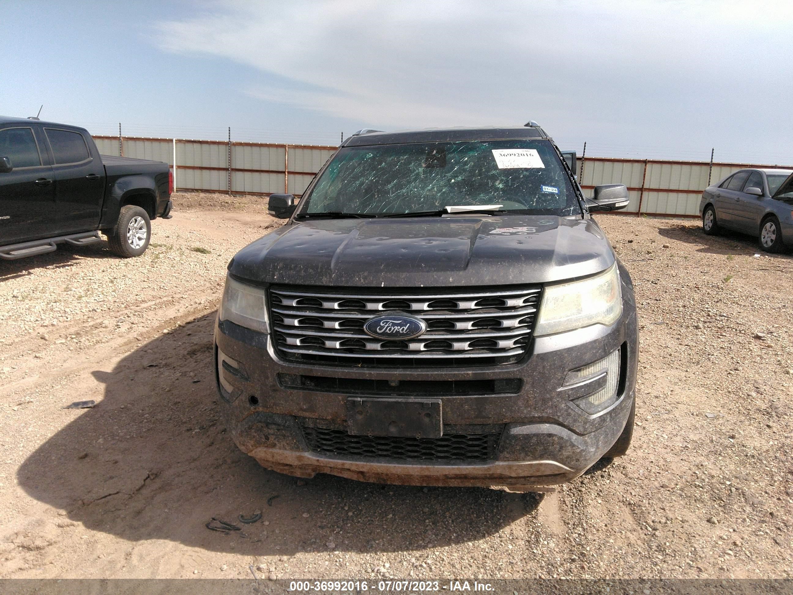 Photo 11 VIN: 1FM5K8F85GGB26492 - FORD EXPLORER 