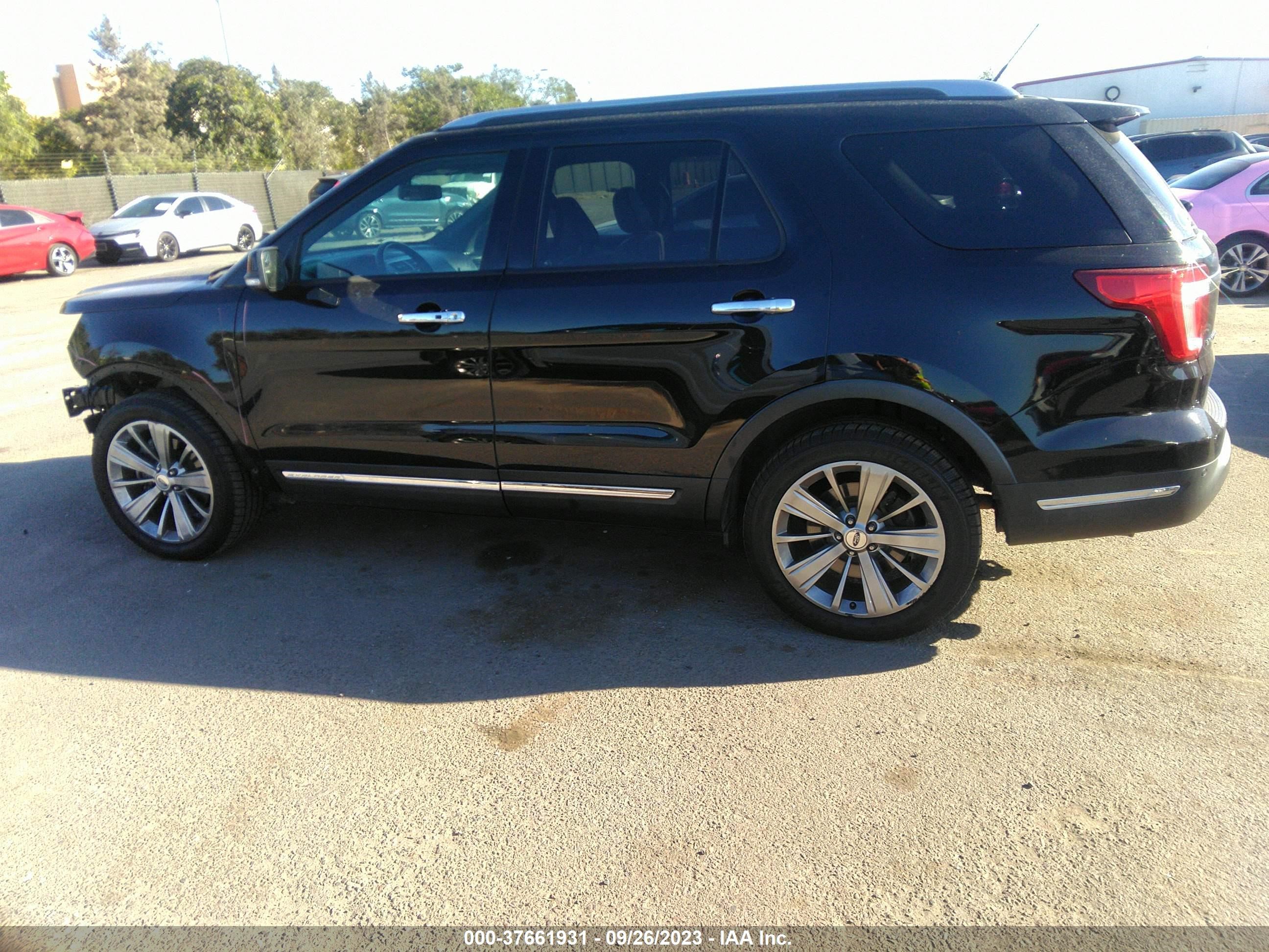 Photo 14 VIN: 1FM5K8F88JGC16632 - FORD EXPLORER 