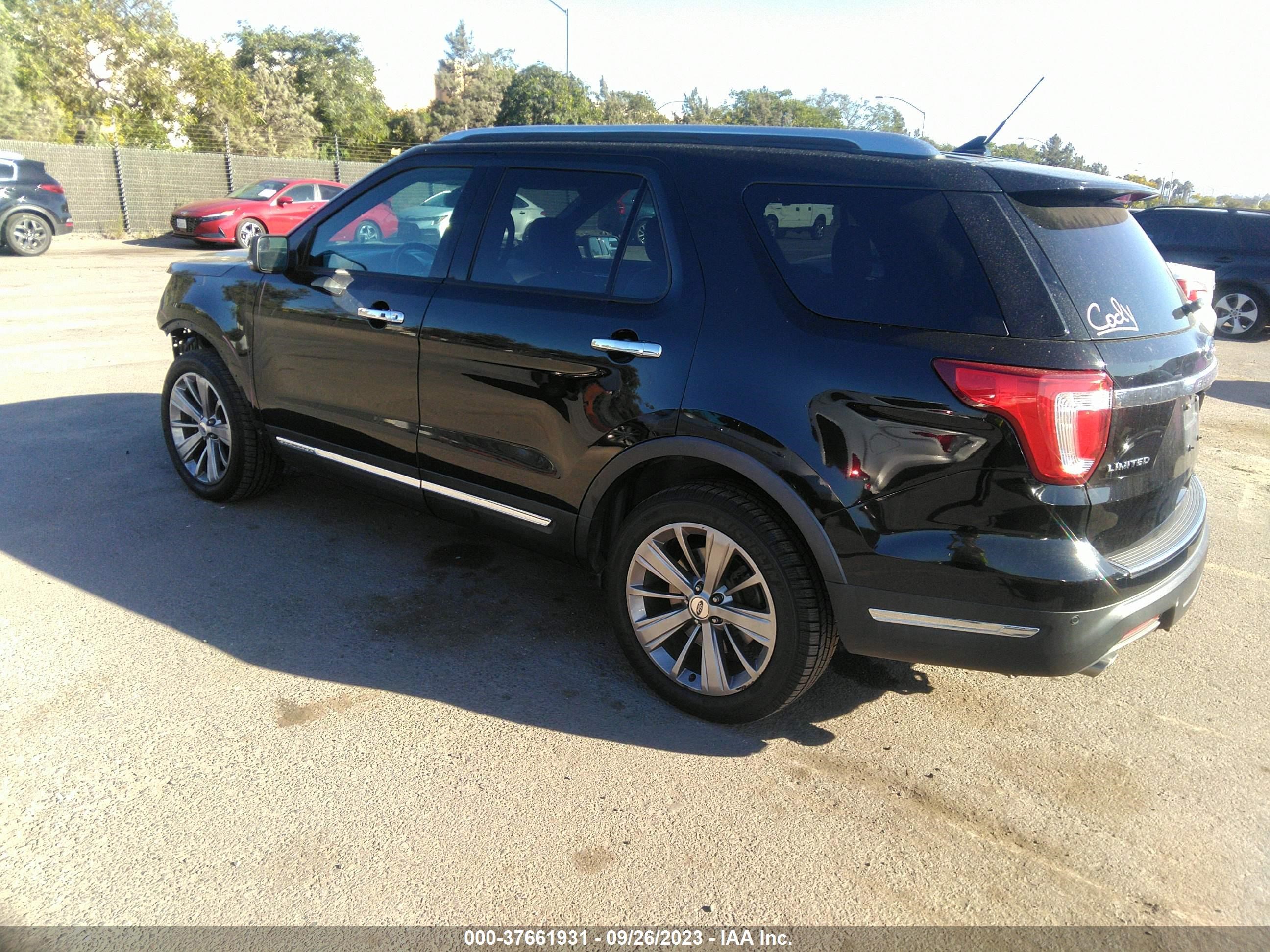 Photo 2 VIN: 1FM5K8F88JGC16632 - FORD EXPLORER 