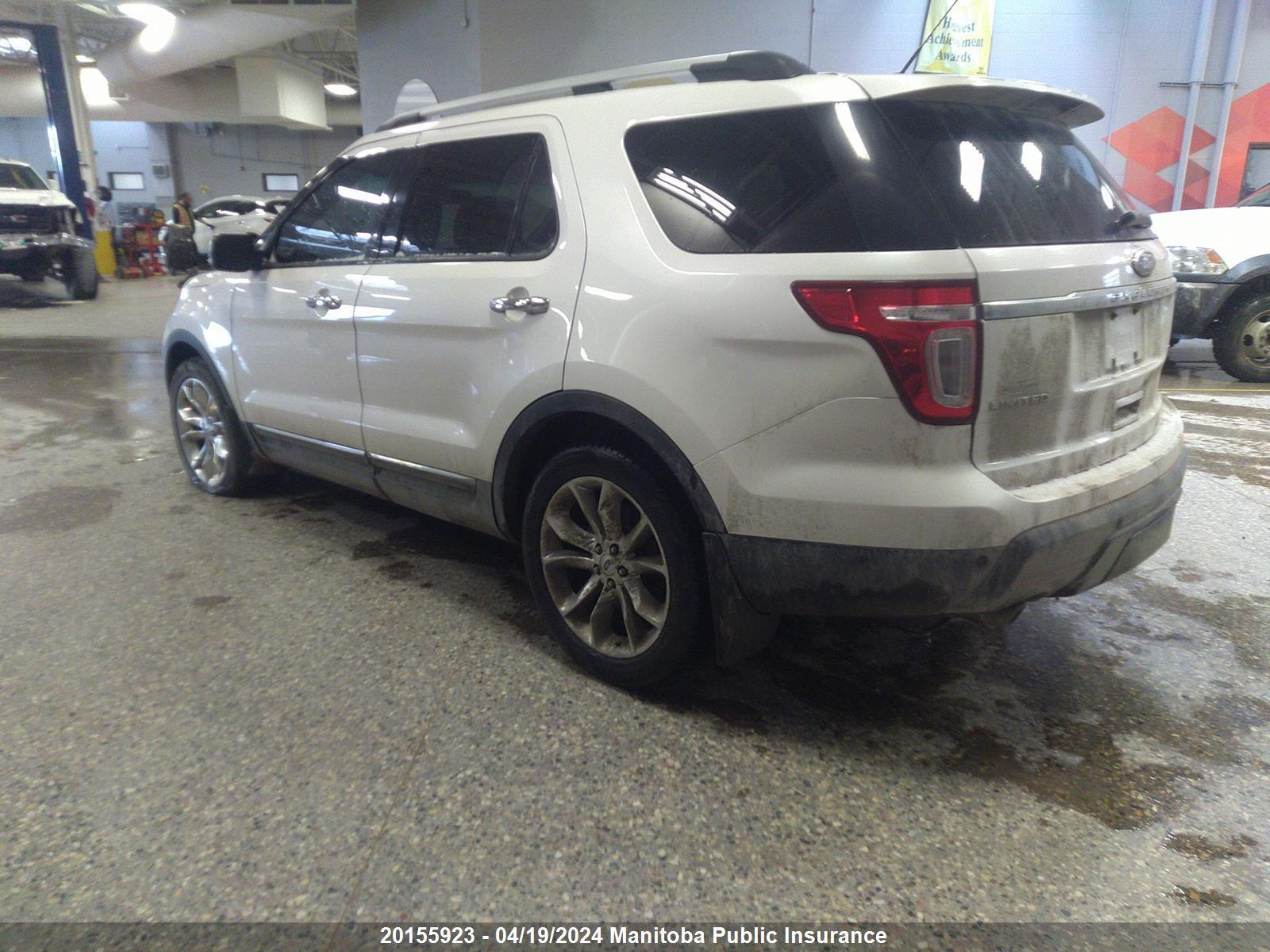 Photo 2 VIN: 1FM5K8F89EGC28911 - FORD EXPLORER 