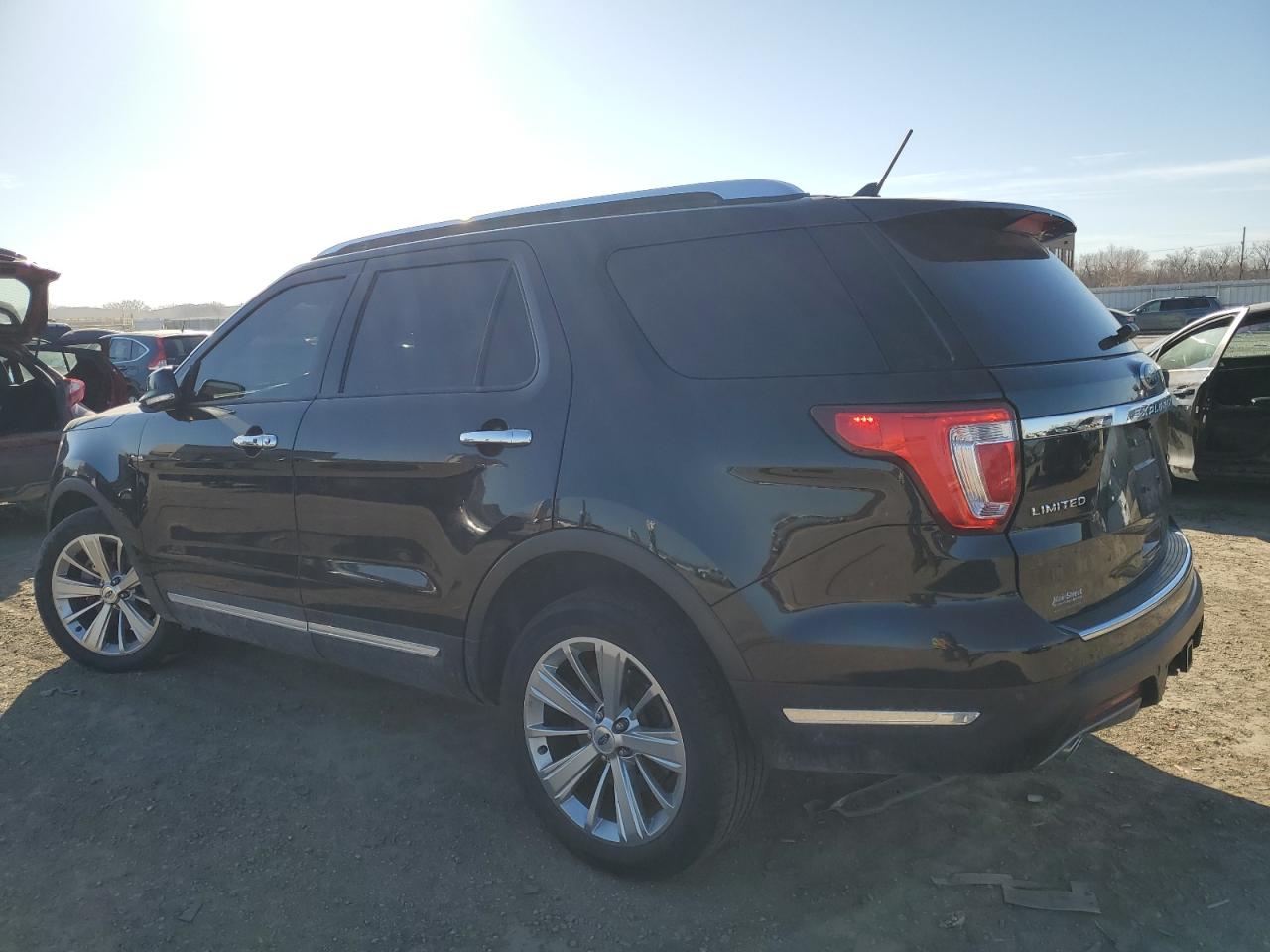 Photo 1 VIN: 1FM5K8F89KGA16330 - FORD EXPLORER 