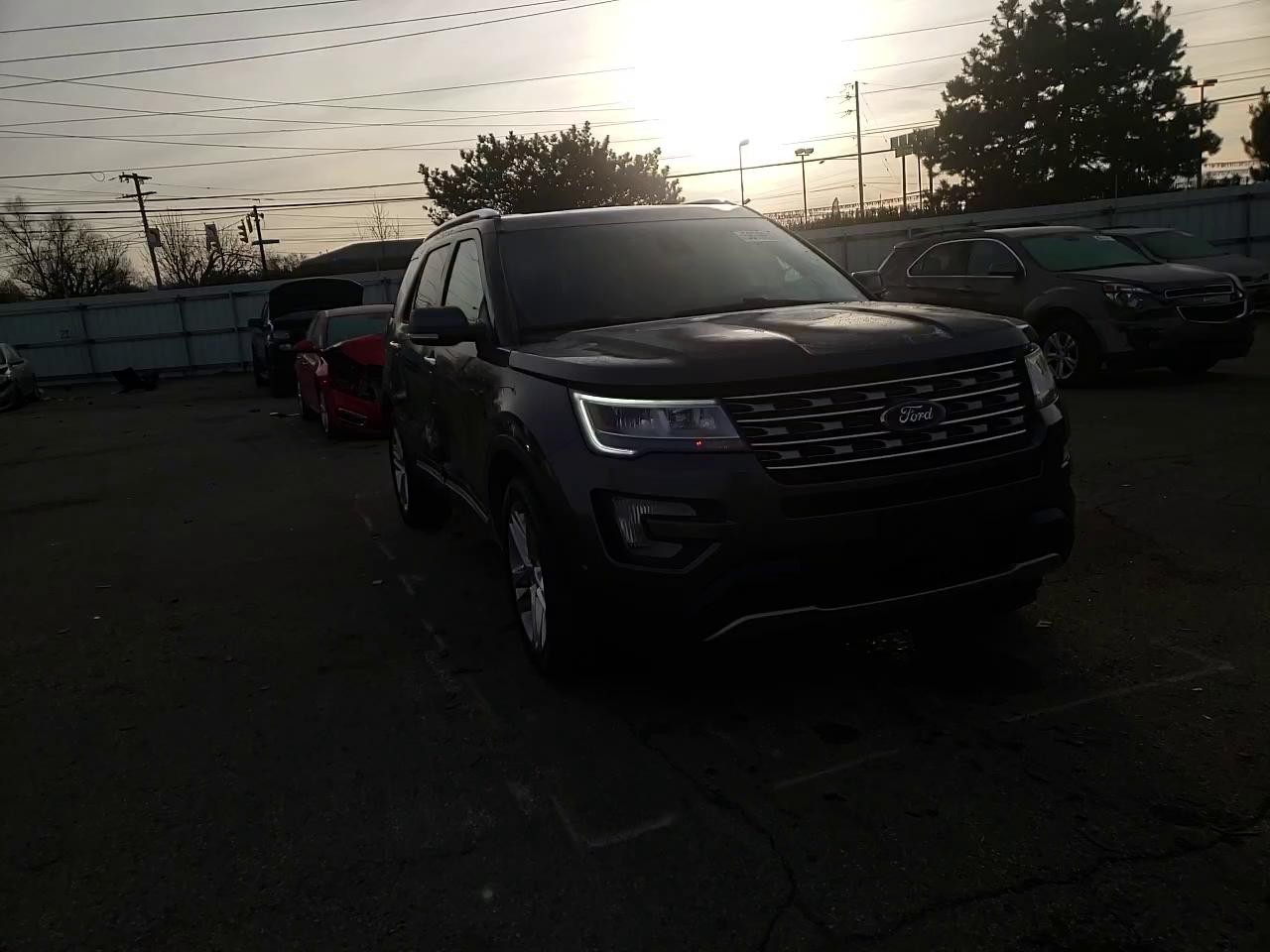 Photo 10 VIN: 1FM5K8F8XGGC39726 - FORD EXPLORER 