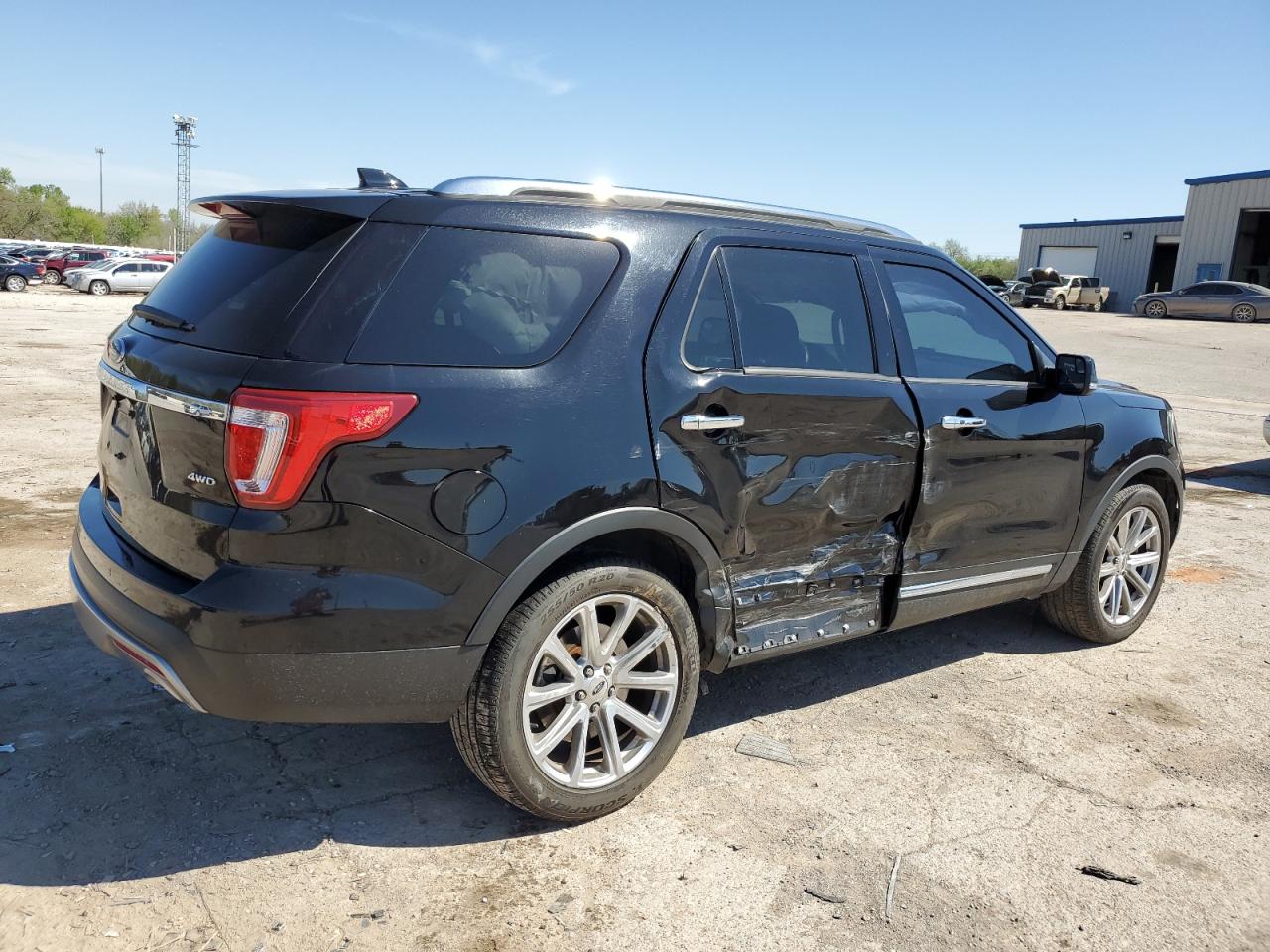 Photo 2 VIN: 1FM5K8F8XHGC37380 - FORD EXPLORER 