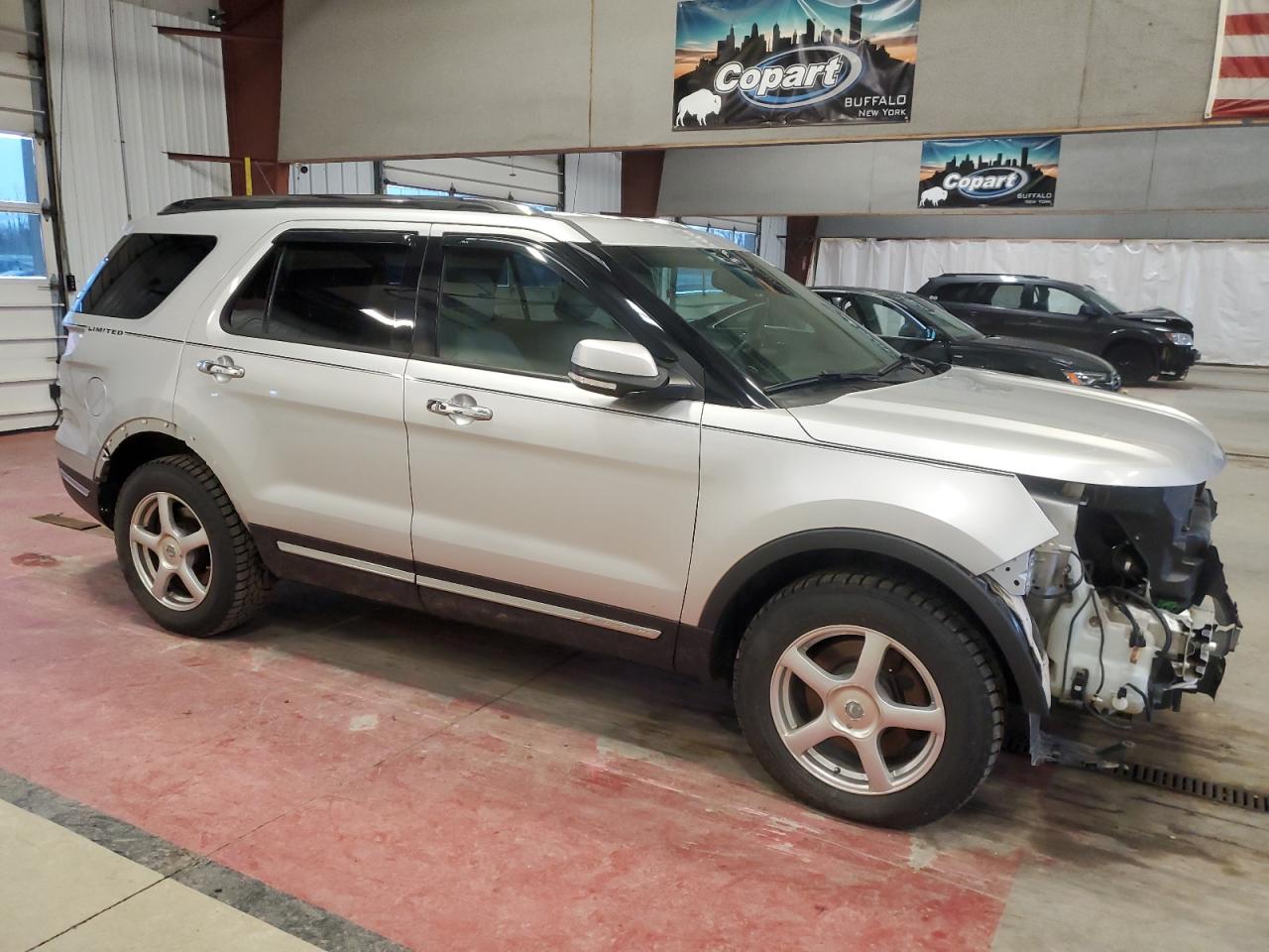 Photo 3 VIN: 1FM5K8FH1JGC39945 - FORD EXPLORER 