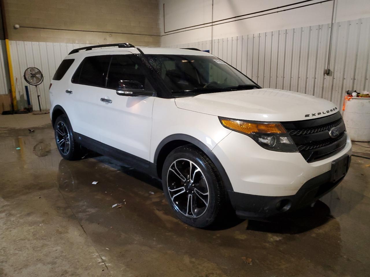 Photo 3 VIN: 1FM5K8GT0EGC44448 - FORD EXPLORER 