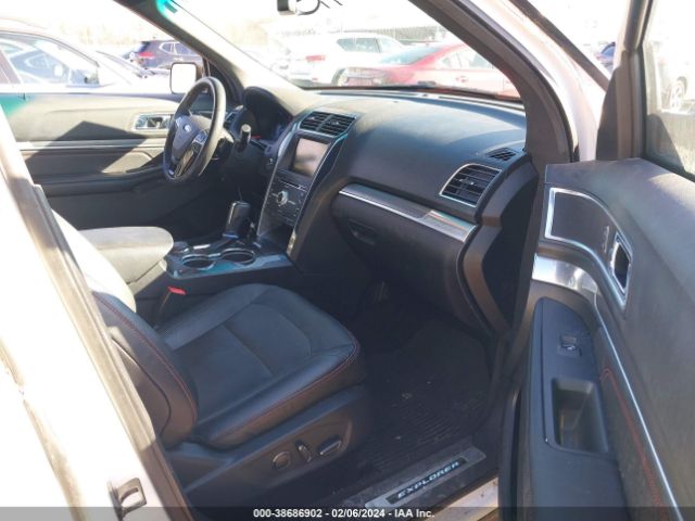 Photo 4 VIN: 1FM5K8GT0GGA44382 - FORD EXPLORER 