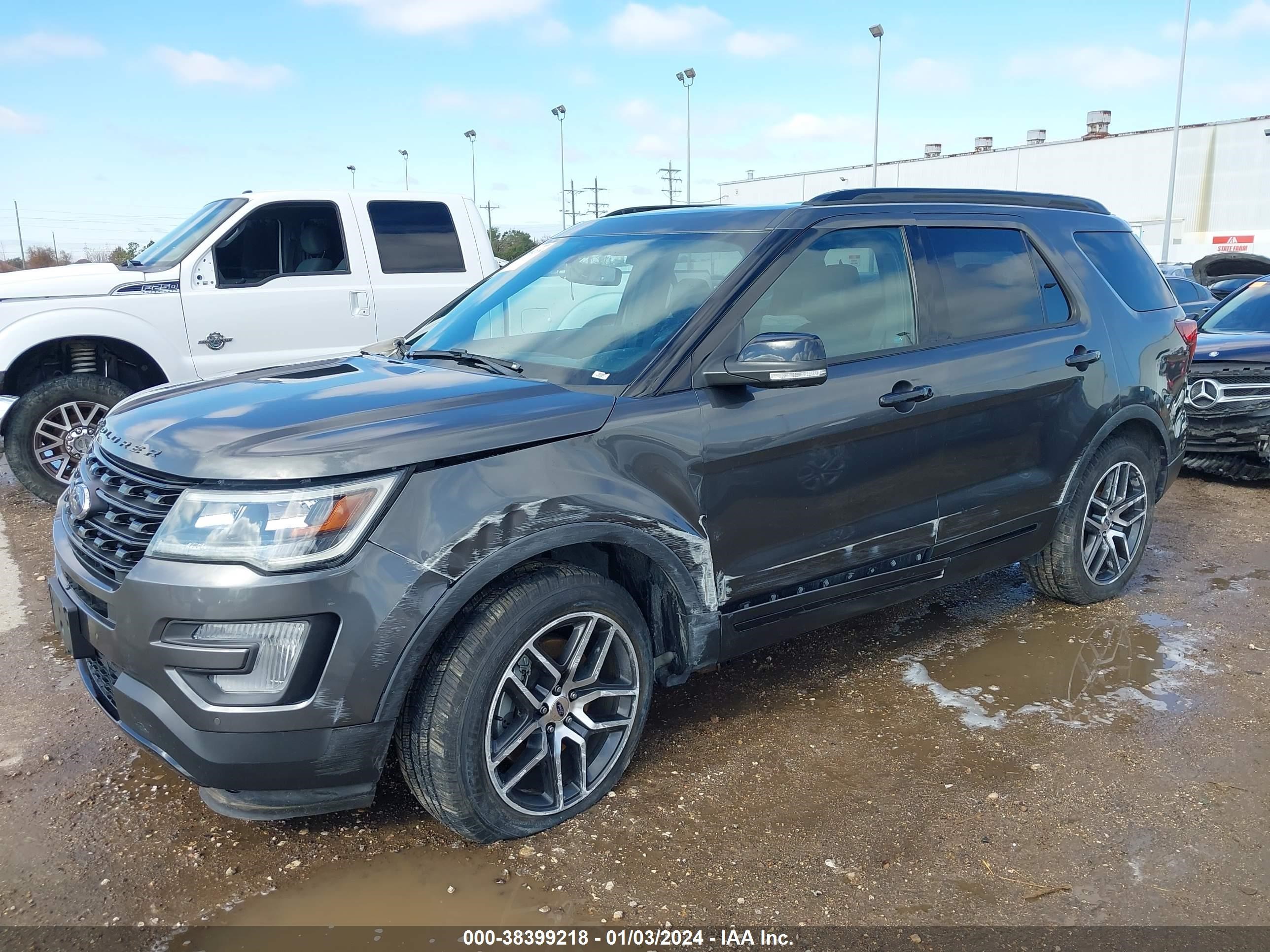 Photo 5 VIN: 1FM5K8GT0HGD63847 - FORD EXPLORER 