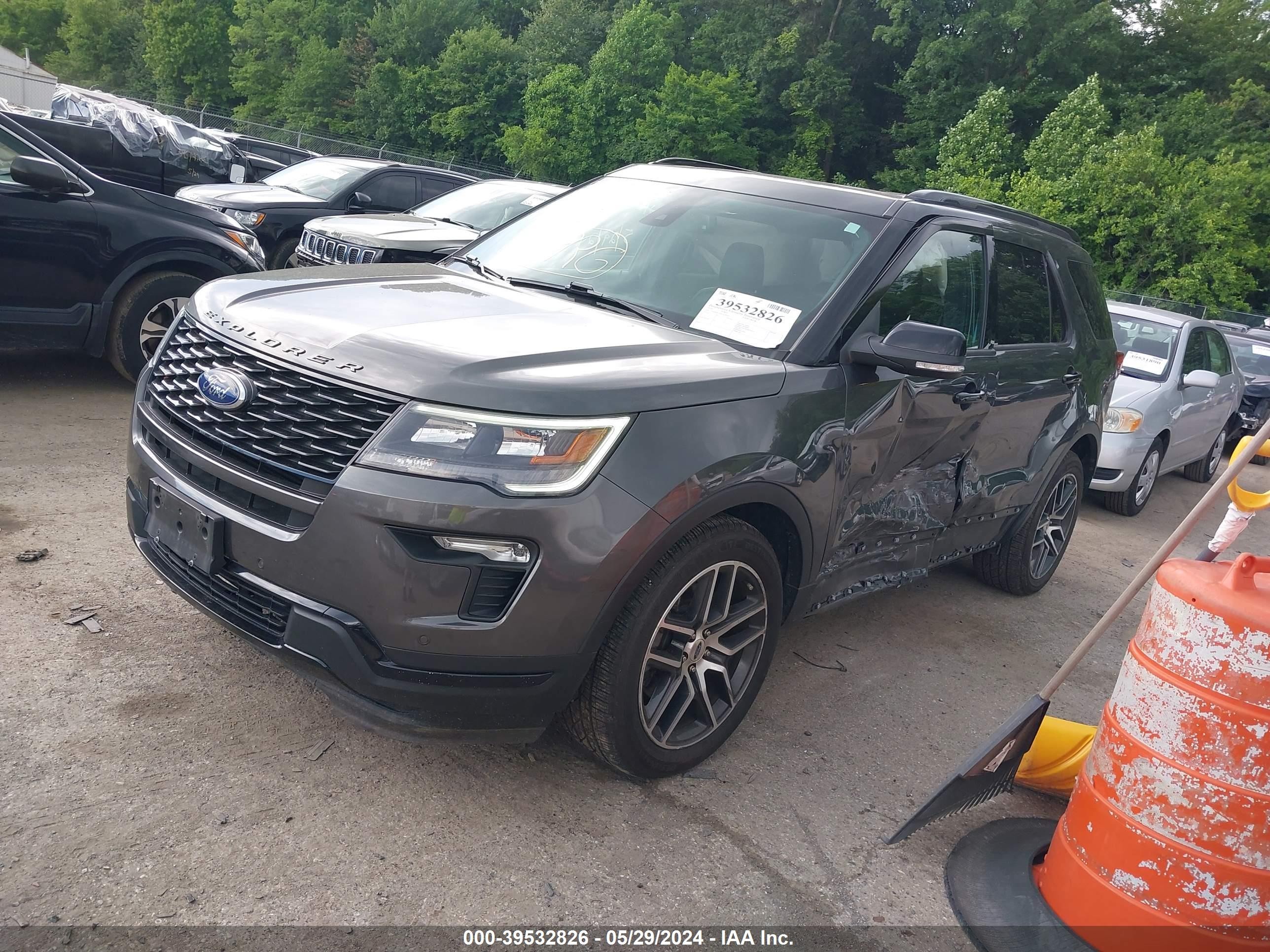 Photo 1 VIN: 1FM5K8GT0KGA58565 - FORD EXPLORER 