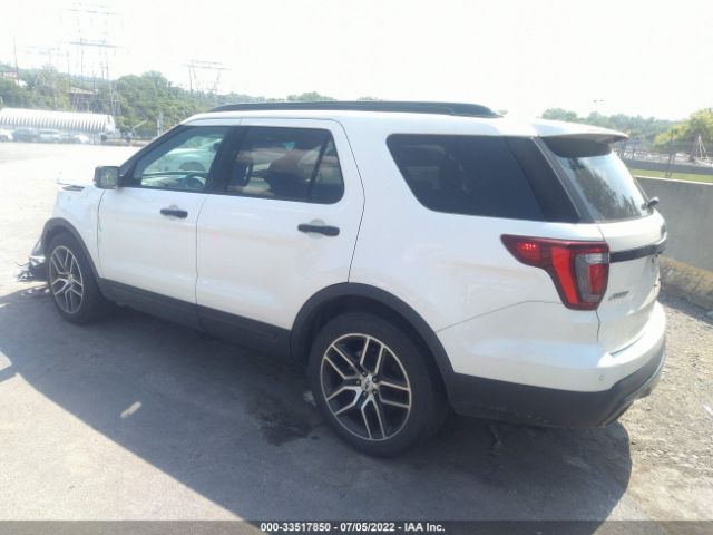 Photo 2 VIN: 1FM5K8GT1HGA32453 - FORD EXPLORER 