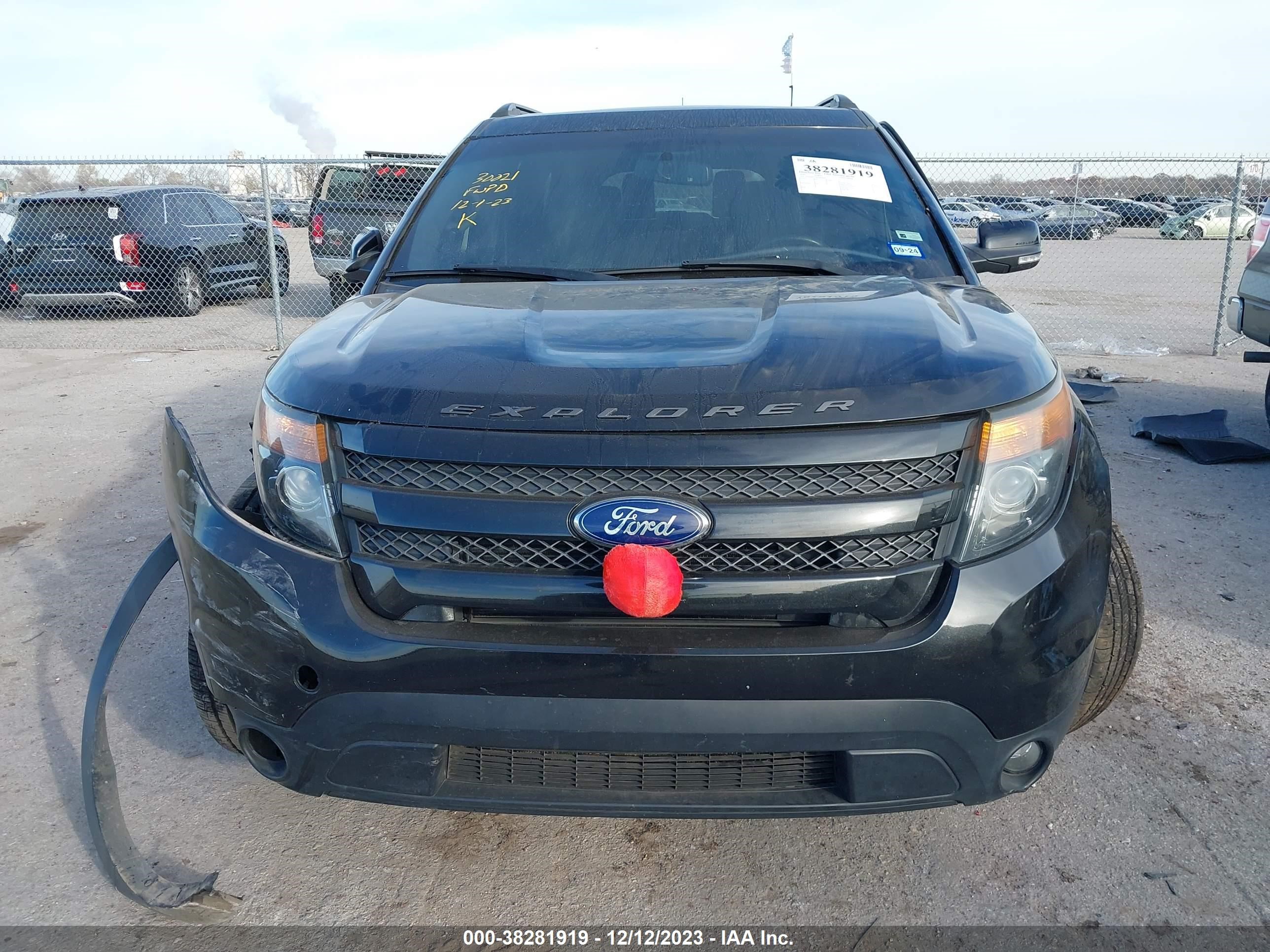 Photo 11 VIN: 1FM5K8GT2FGB80480 - FORD EXPLORER 