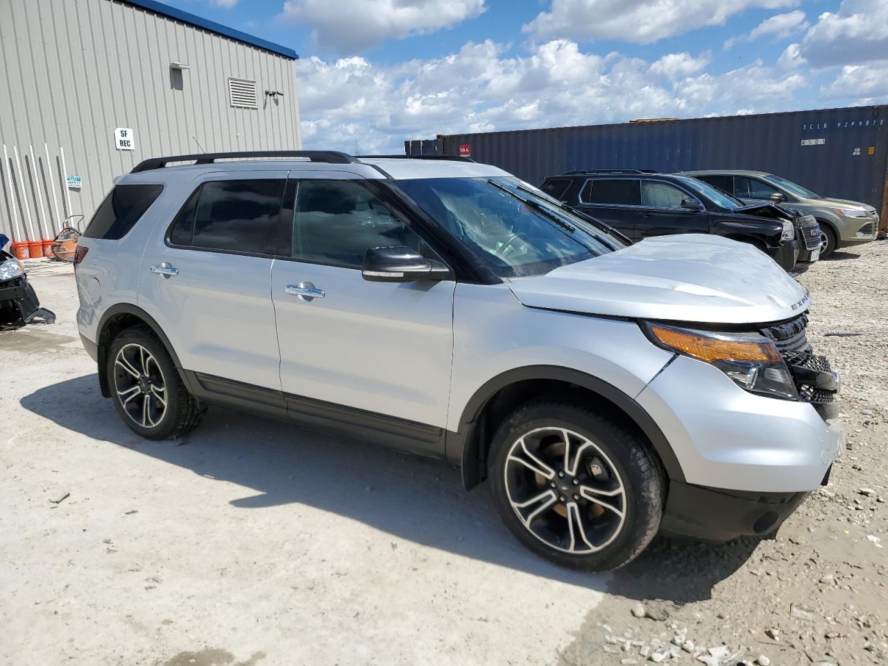 Photo 3 VIN: 1FM5K8GT5EGA42088 - FORD EXPLORER 