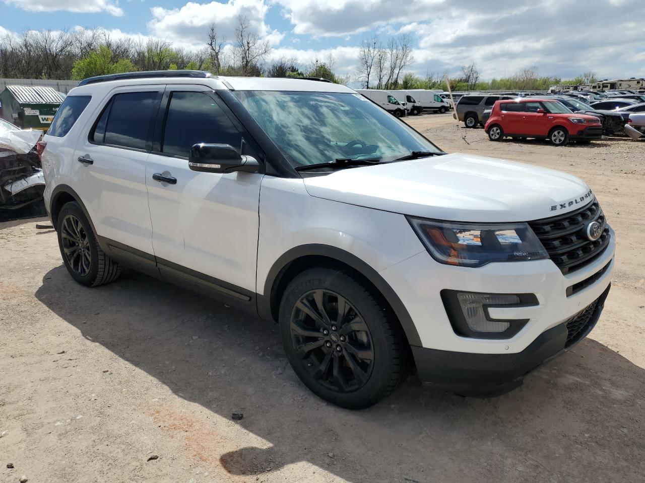 Photo 3 VIN: 1FM5K8GT5HGB30420 - FORD EXPLORER 