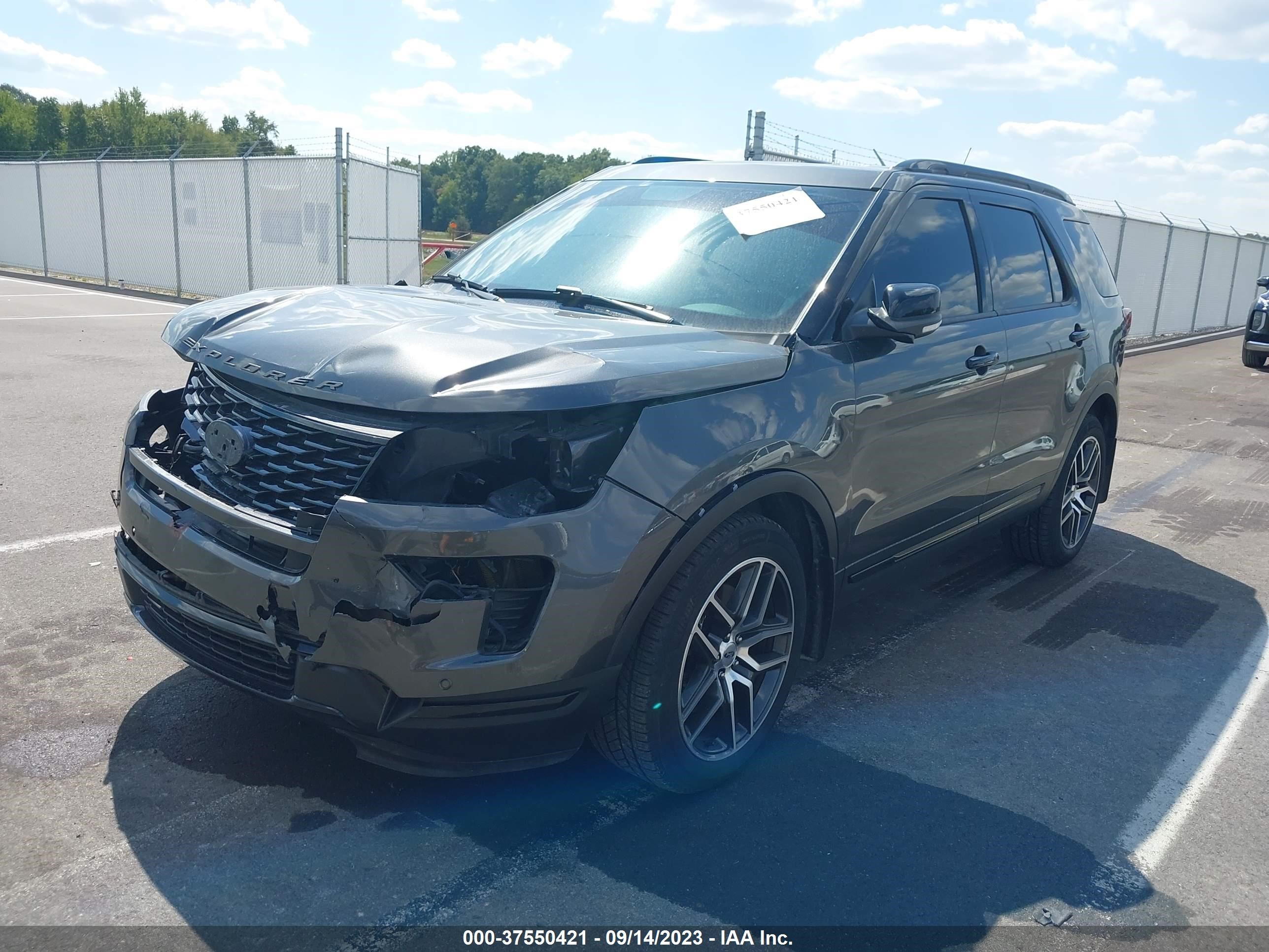 Photo 1 VIN: 1FM5K8GT5JGB87478 - FORD EXPLORER 