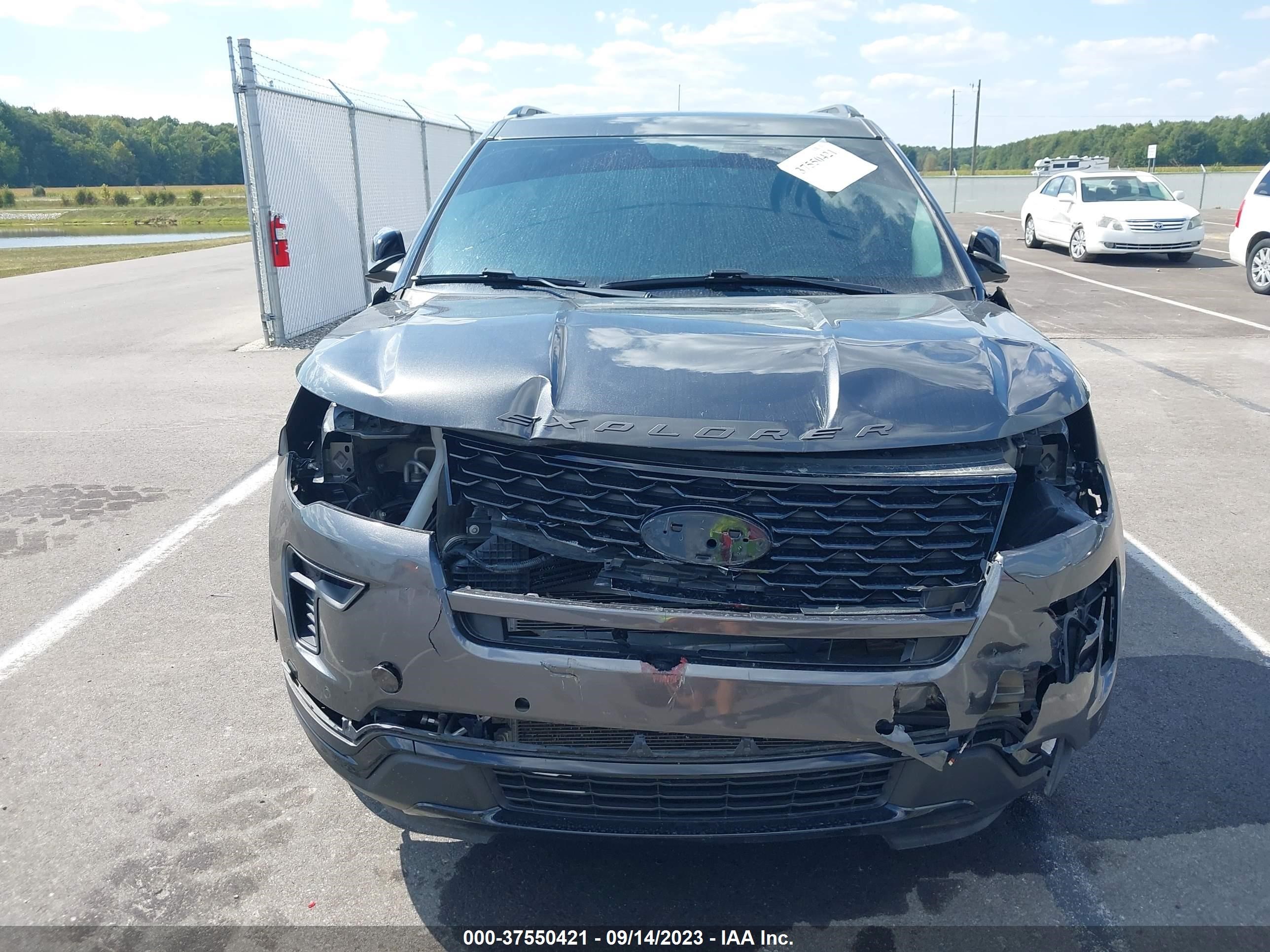 Photo 5 VIN: 1FM5K8GT5JGB87478 - FORD EXPLORER 