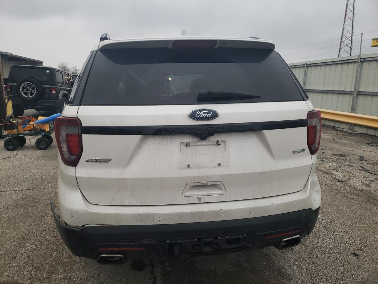 Photo 5 VIN: 1FM5K8GT6HGA01196 - FORD EXPLORER 