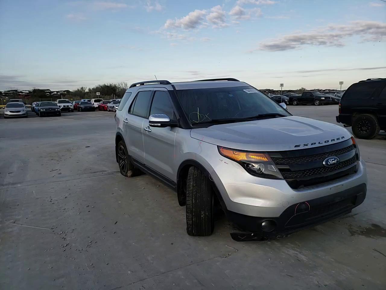 Photo 10 VIN: 1FM5K8GT7DGB75644 - FORD EXPLORER S 