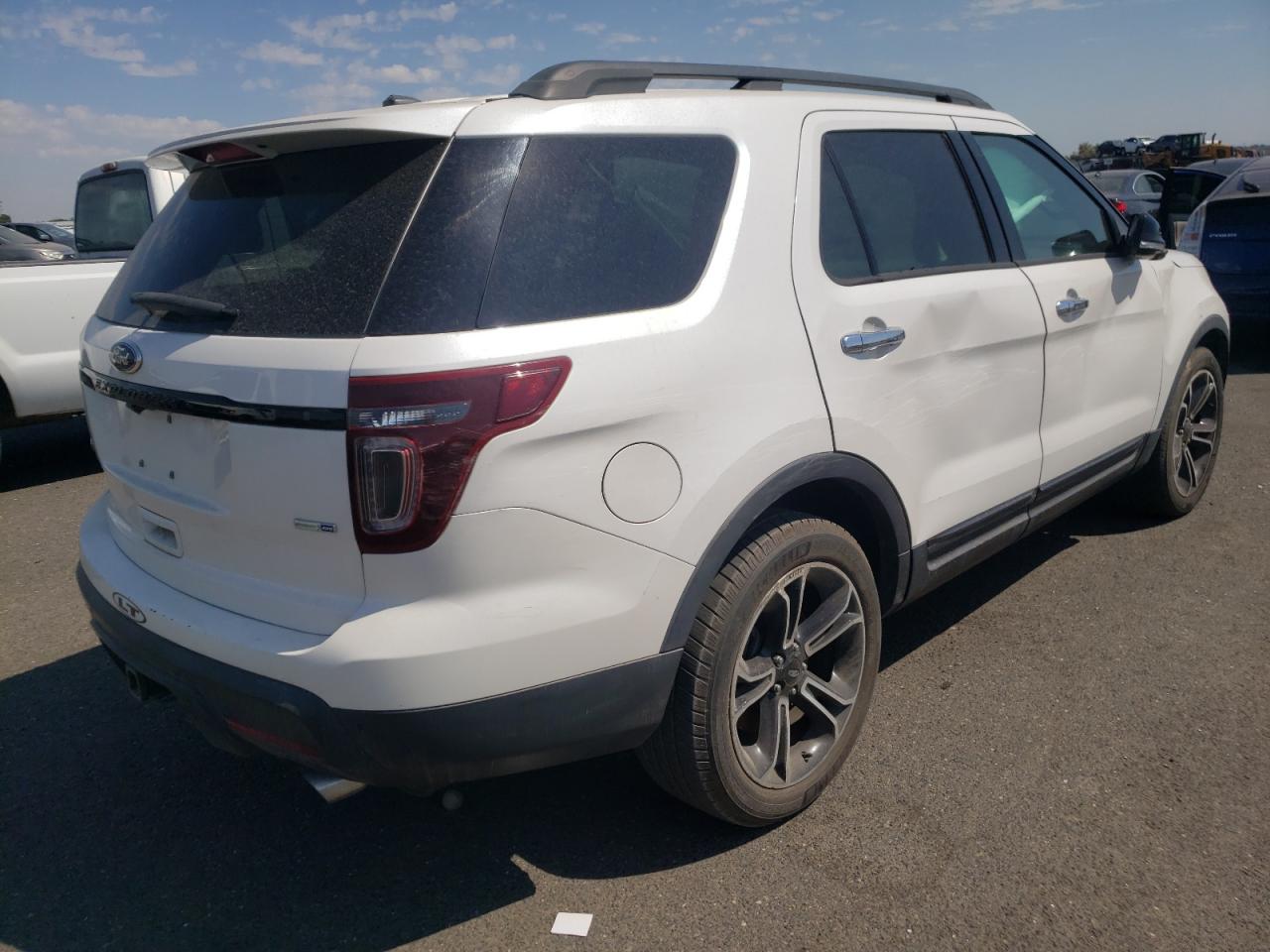 Photo 2 VIN: 1FM5K8GT7DGC15267 - FORD EXPLORER 