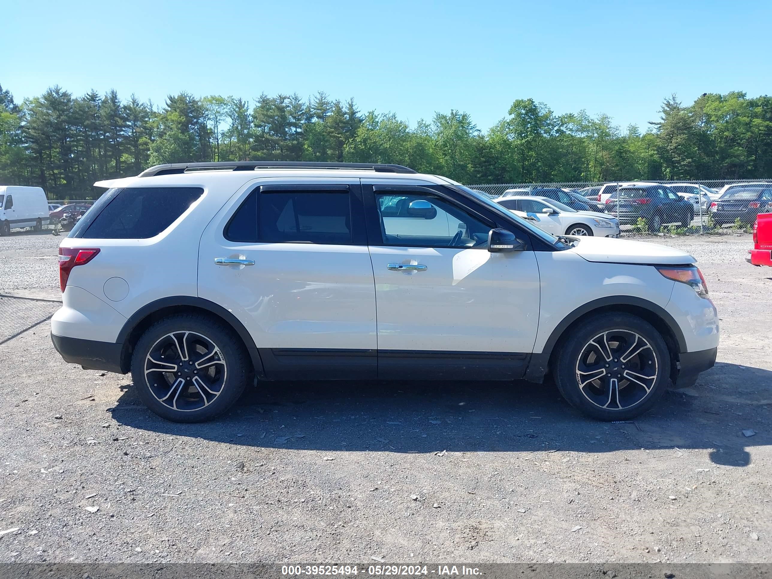 Photo 12 VIN: 1FM5K8GT7EGB14490 - FORD EXPLORER 