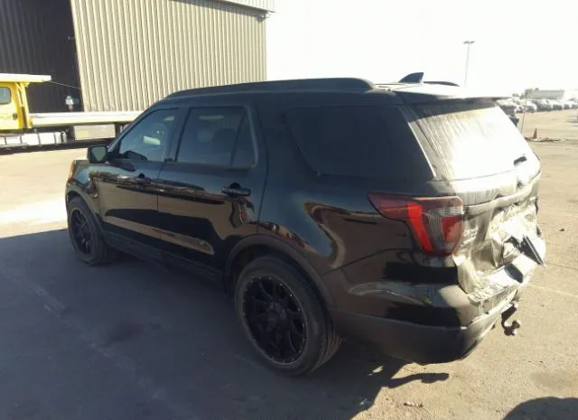 Photo 2 VIN: 1FM5K8GT7GGB73333 - FORD EXPLORER 