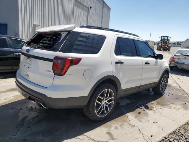 Photo 2 VIN: 1FM5K8GT8HGA23135 - FORD EXPLORER S 