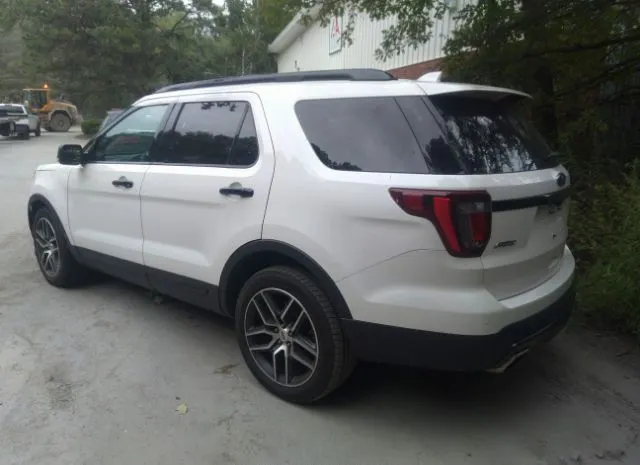 Photo 2 VIN: 1FM5K8GT8HGC08348 - FORD EXPLORER 