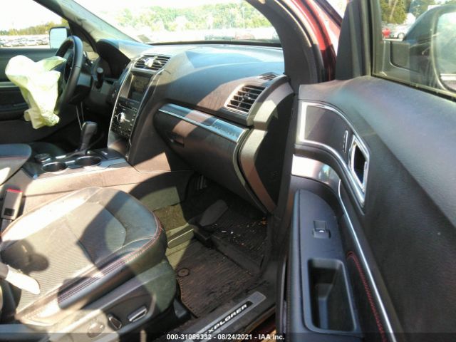 Photo 4 VIN: 1FM5K8GT8JGB75731 - FORD EXPLORER 