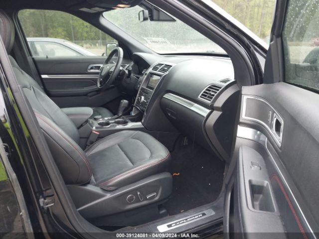 Photo 4 VIN: 1FM5K8GT8JGC07402 - FORD EXPLORER 