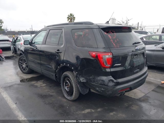 Photo 2 VIN: 1FM5K8GT8KGA52030 - FORD EXPLORER 