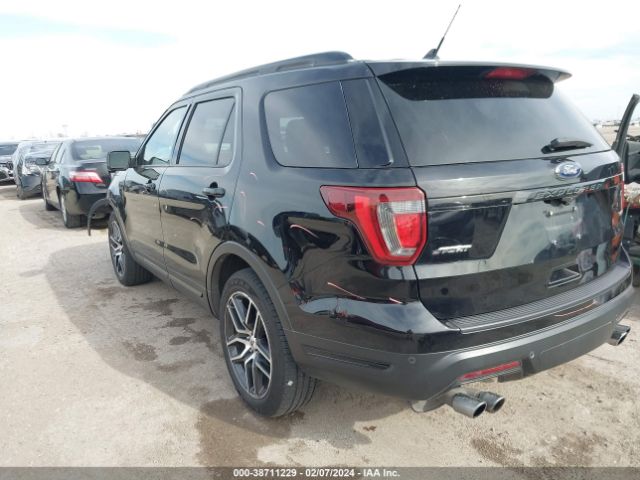 Photo 2 VIN: 1FM5K8GT9KGA33812 - FORD EXPLORER 