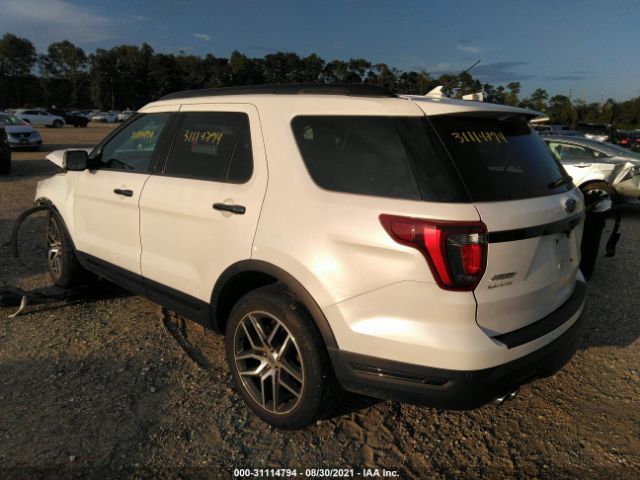 Photo 2 VIN: 1FM5K8GT9KGA57141 - FORD EXPLORER 