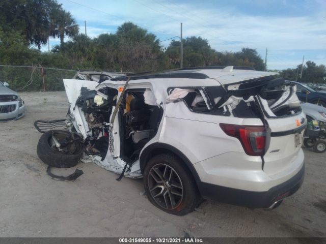 Photo 2 VIN: 1FM5K8GTXHGA55181 - FORD EXPLORER 