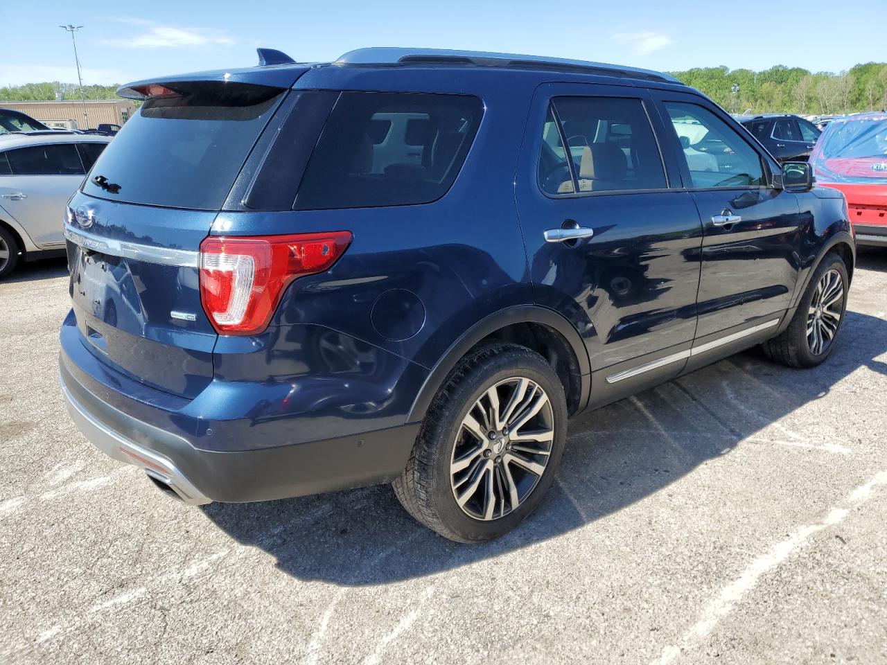 Photo 2 VIN: 1FM5K8HT1HGB90659 - FORD EXPLORER 