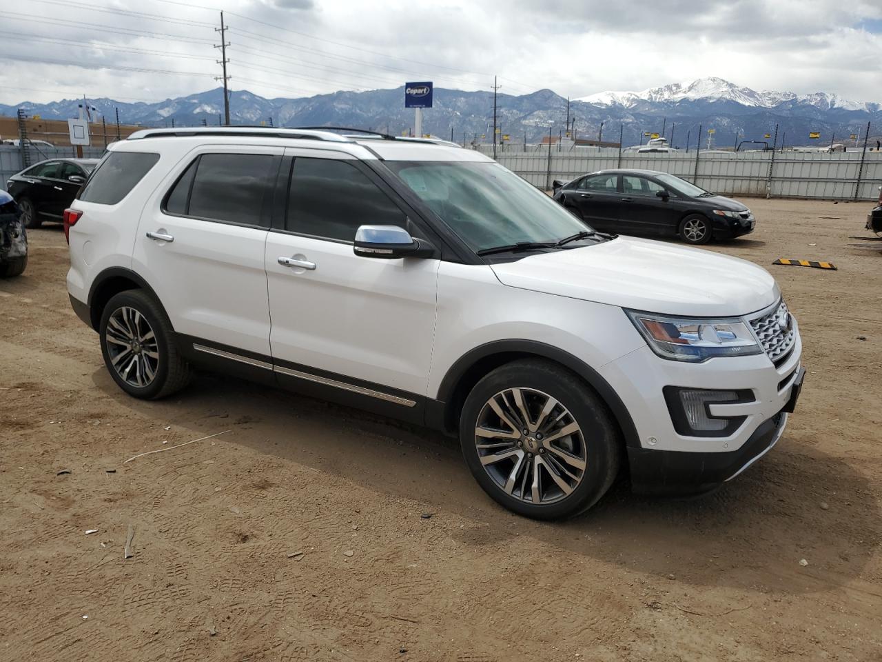 Photo 3 VIN: 1FM5K8HT3HGD99238 - FORD EXPLORER 