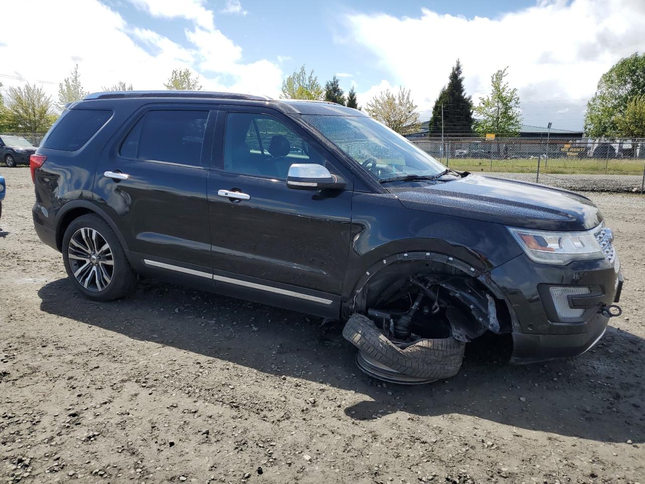 Photo 3 VIN: 1FM5K8HT4HGD90788 - FORD EXPLORER 