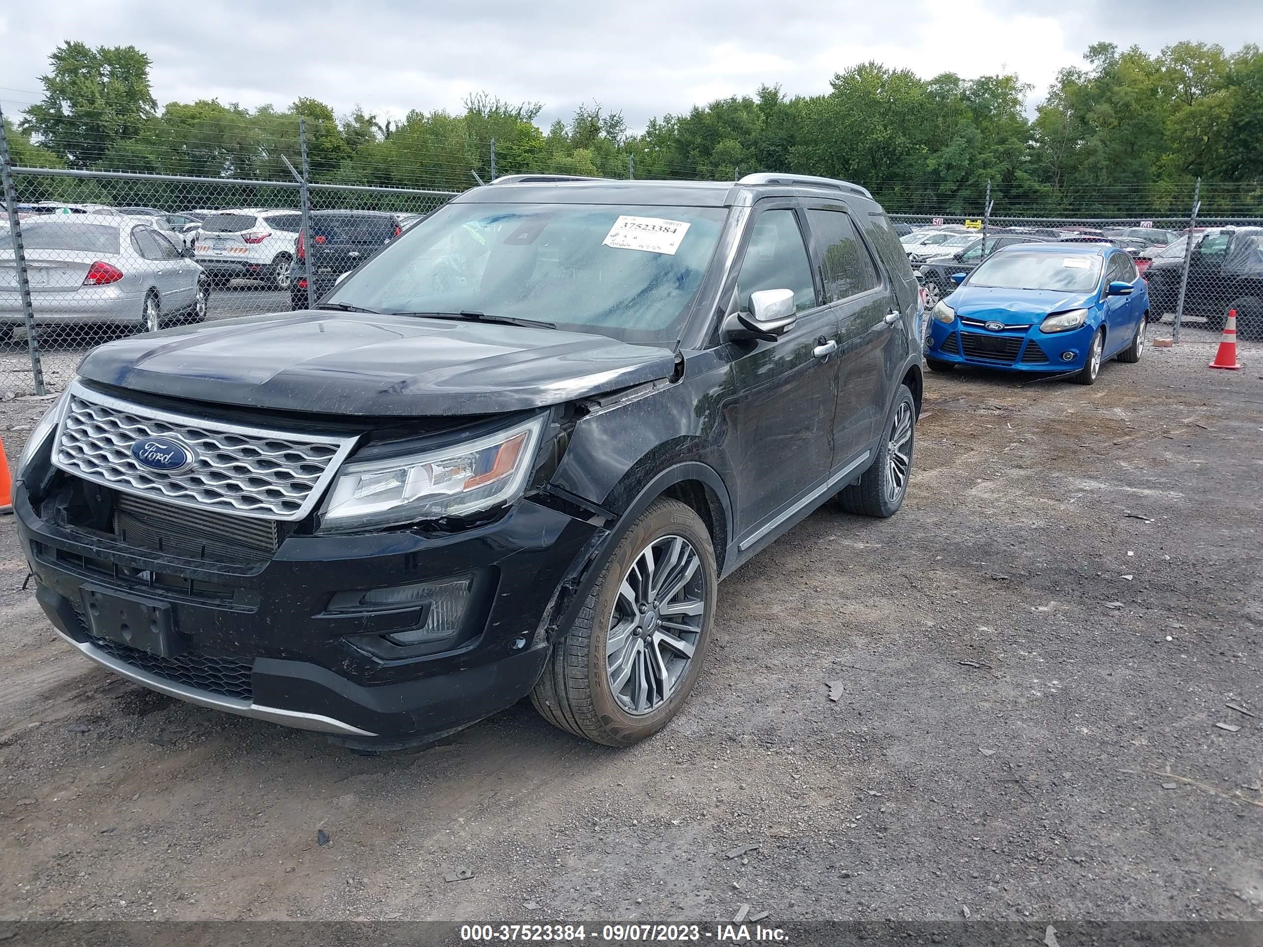 Photo 1 VIN: 1FM5K8HTXHGB06483 - FORD EXPLORER 