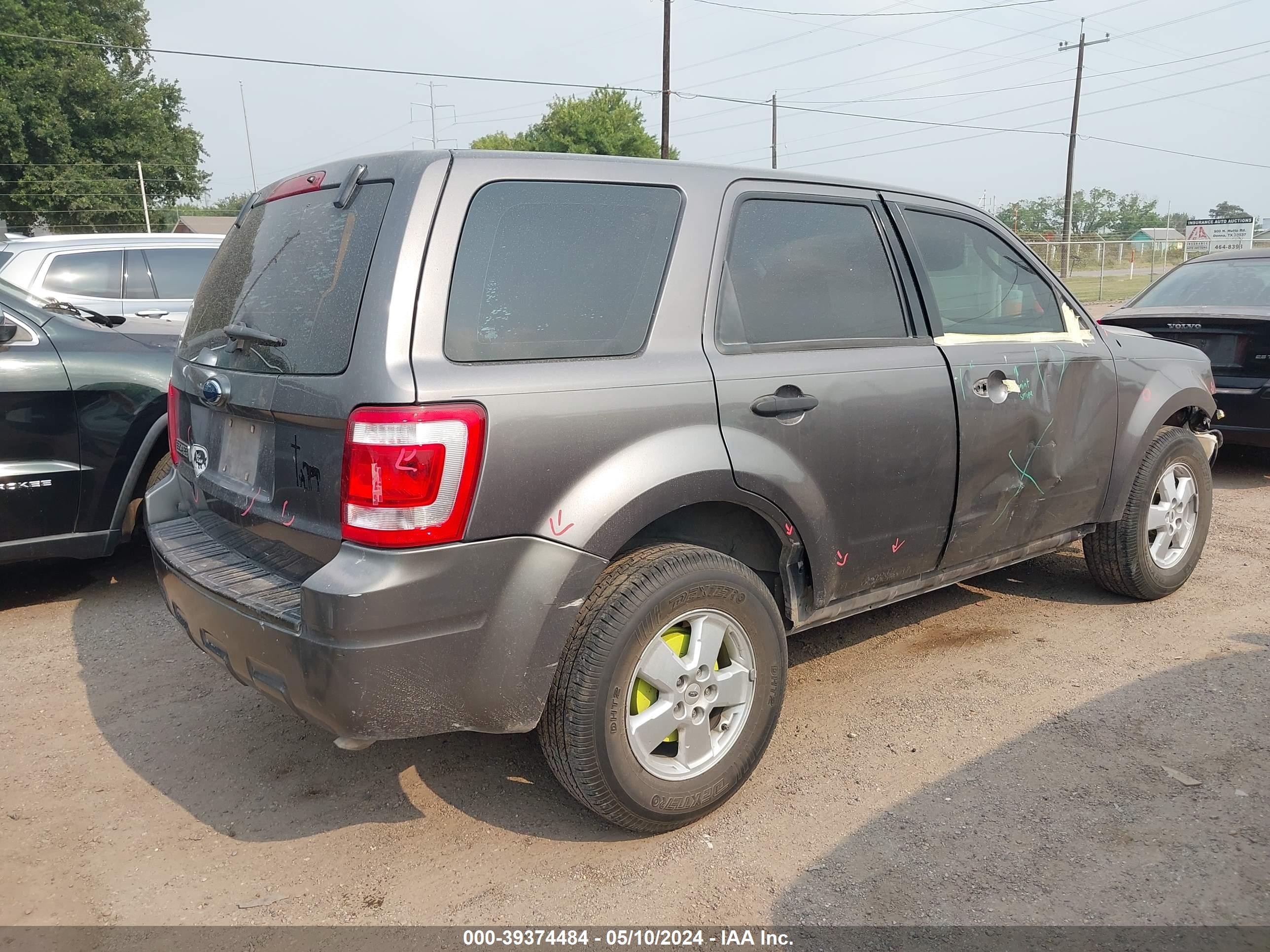 Photo 3 VIN: 1FMCU02739KC81235 - FORD ESCAPE 