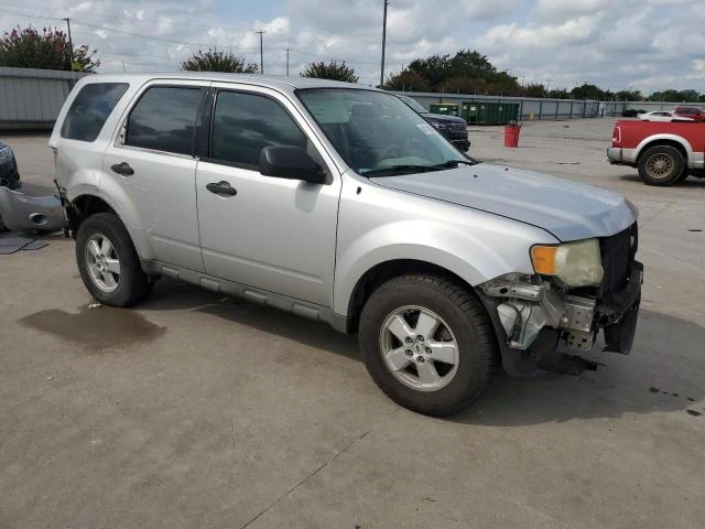 Photo 3 VIN: 1FMCU02749KA29624 - FORD ESCAPE XLS 