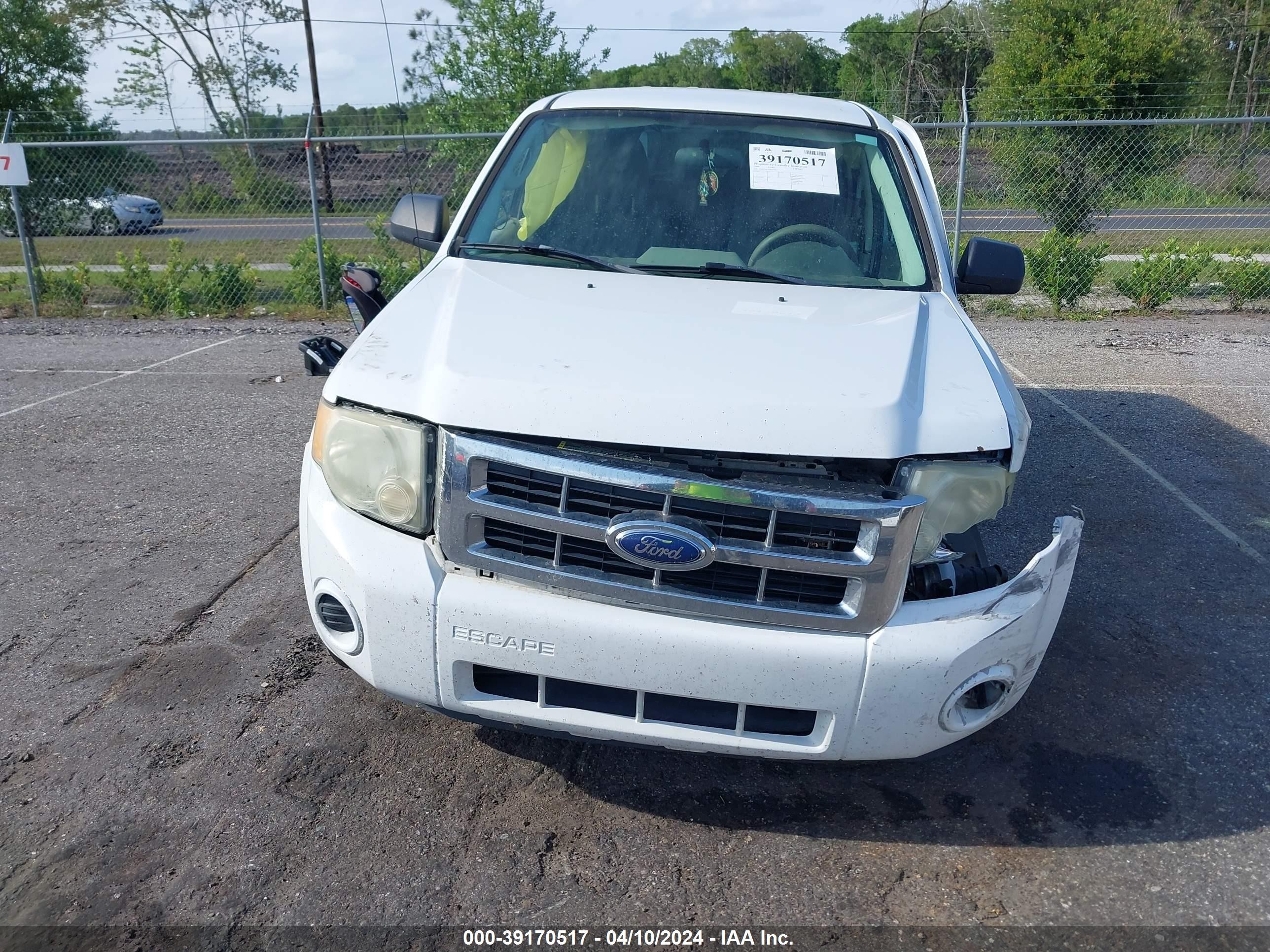 Photo 11 VIN: 1FMCU02749KB08615 - FORD ESCAPE 