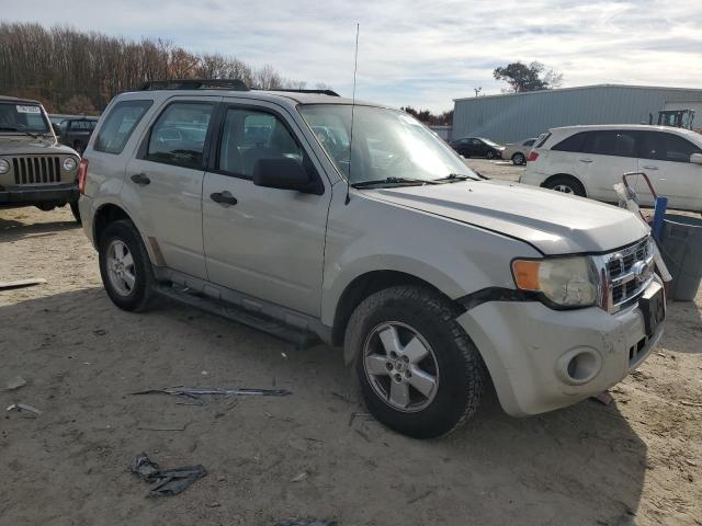 Photo 3 VIN: 1FMCU02779KA22411 - FORD ESCAPE 