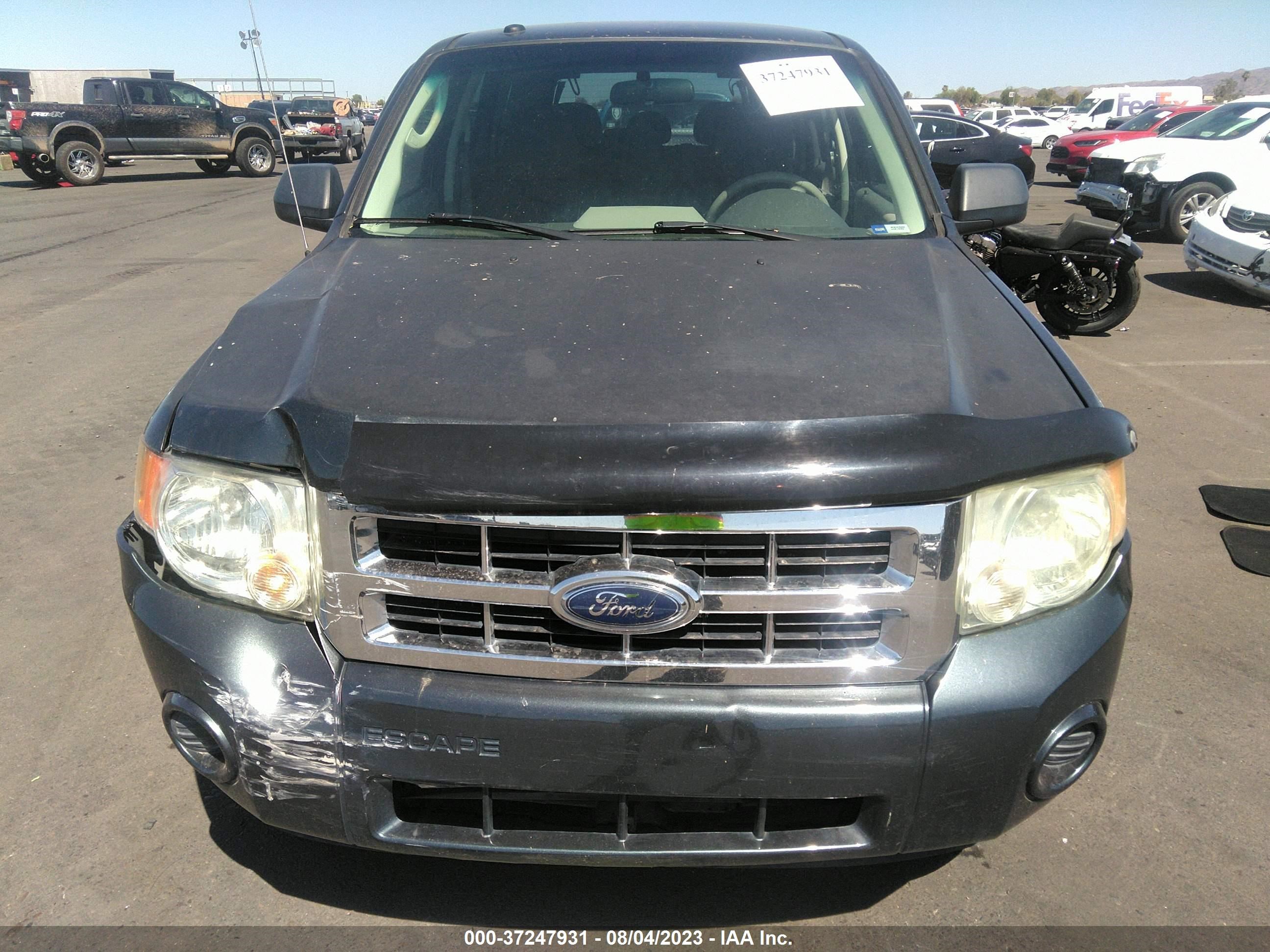 Photo 11 VIN: 1FMCU02789KA25771 - FORD ESCAPE 