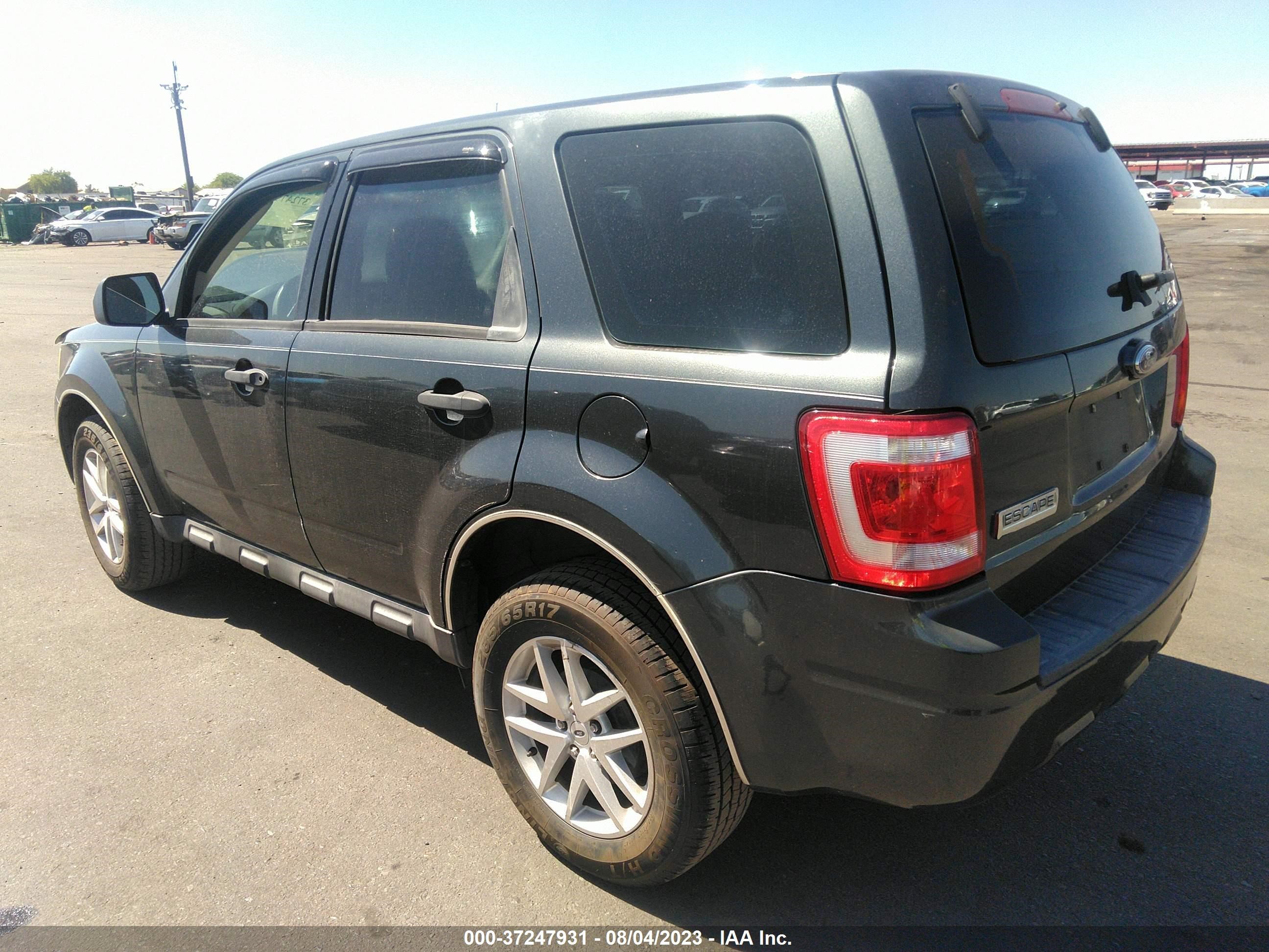 Photo 2 VIN: 1FMCU02789KA25771 - FORD ESCAPE 