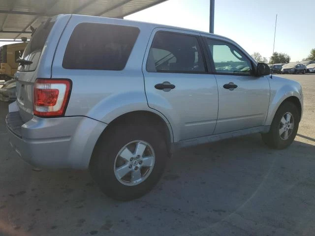 Photo 2 VIN: 1FMCU02789KB10805 - FORD ESCAPE XLS 